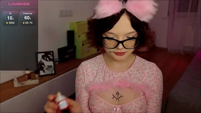 Sweety cheeky online show from 11-28-25, 09:26