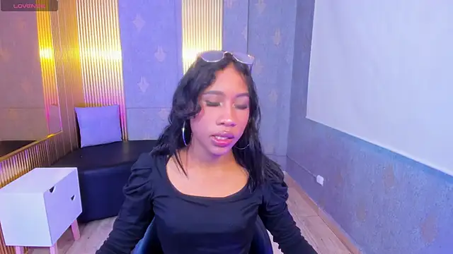 Vanessa tay1 online show from 11-09-25, 08:02