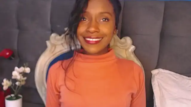 Snapshot of Aliis_Love chatting on 11-30-25, 02:23 Aliis Love online show from 11-30-25, 02:23