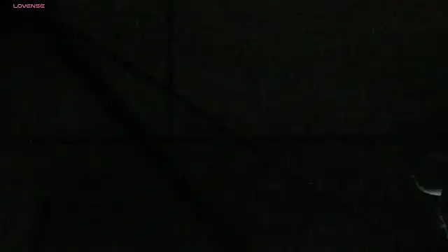 Snapshot of Aliis_Love chatting on 12-22-25, 06:19 Aliis Love online show from 12-22-25, 06:19