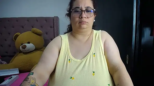 Snapshot of kattybbwbigboobs_ chatting on 06-19-26, 06:08 kattybbwbigboobs online show from 06-19-26, 06:08