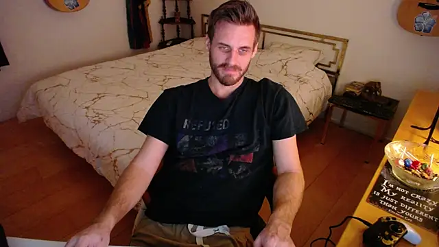 skatejocke online show from 11-30-25, 01:34