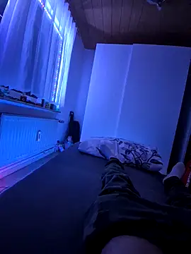 TirelessLot3 online show from 03-08-26, 12:38