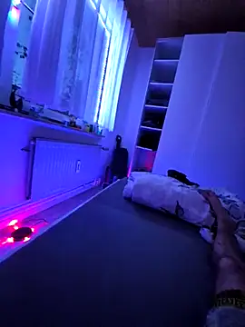 TirelessLot3 online show from 03-10-26, 05:28