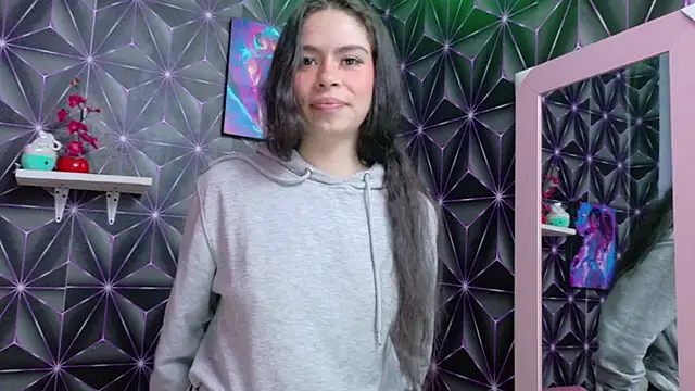 emilygrooe online show from 11-21-25, 09:36