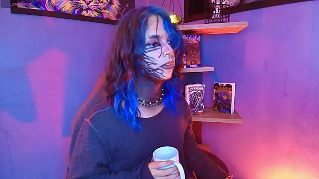 luxiel  online show from 02-12-26, 09:03