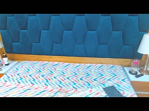 morrigan luxus2 online show from 11-29-25, 12:00