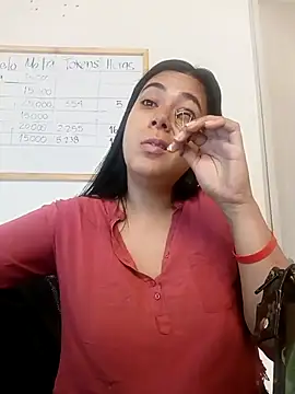 Snapshot of LorieFerrer chatting on 02-18-25, 05:31 LorieFerrer online show from 02-18-25, 05:31