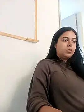 Snapshot of LorieFerrer chatting on 02-04-25, 06:49 LorieFerrer online show from 02-04-25, 06:49