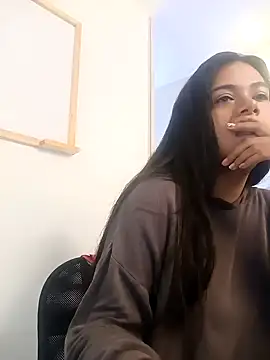 Snapshot of LorieFerrer chatting on 02-04-25, 02:21 LorieFerrer online show from 02-04-25, 02:21