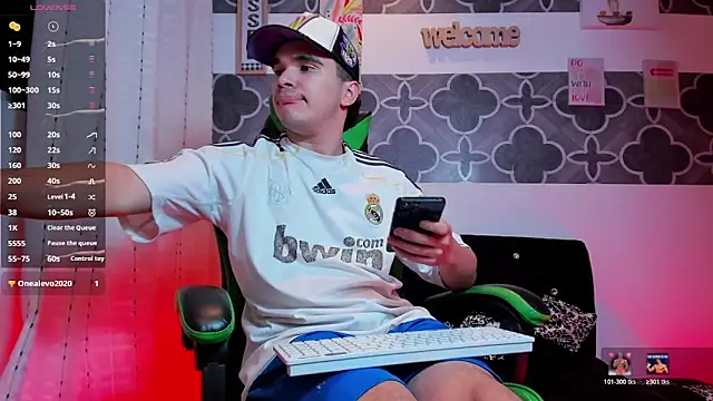 BrandoCraw online show from 12-21-25, 05:31