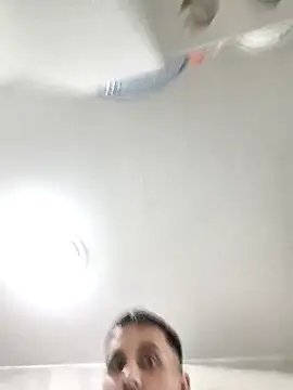 Ahmettutuk183 online show from 11-07-25, 04:06