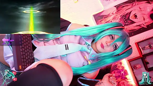 Noha-- online show from 11-18-25, 11:46