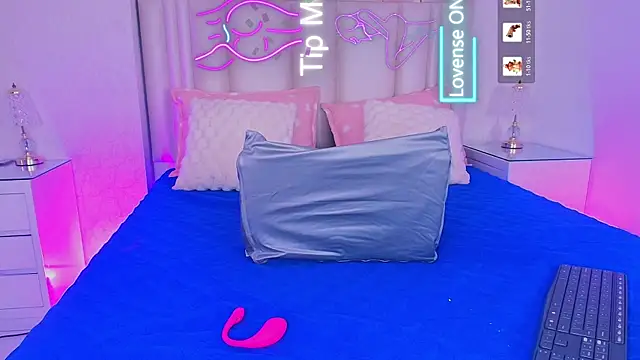 alanarose18 online show from 03-24-26, 07:25