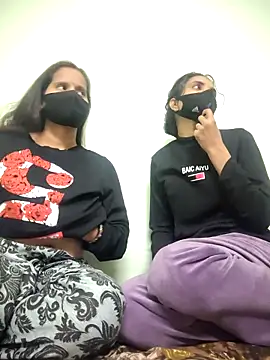 Hot--sexyGirl online show from 12-04-25, 08:46