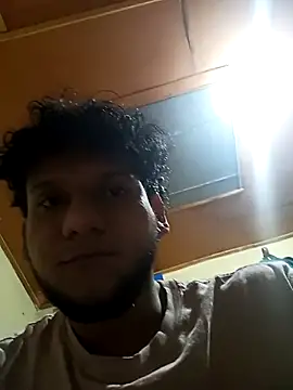 Snapshot of prototipoA45 chatting on 11-11-25, 04:29 prototipoA45 online show from 11-11-25, 04:29