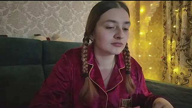 SweetLiaison online show from 03-14-26, 05:52