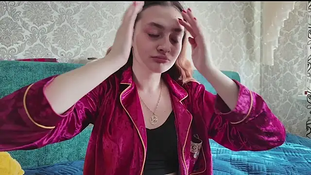 SweetLiaison online show from 03-10-26, 07:23