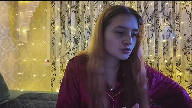 Snapshot of SweetLiaison chatting on 01-10-26, 06:47 SweetLiaison online show from 01-10-26, 06:47