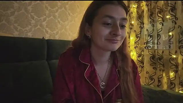 Snapshot of SweetLiaison chatting on 02-07-26, 06:05 SweetLiaison online show from 02-07-26, 06:05