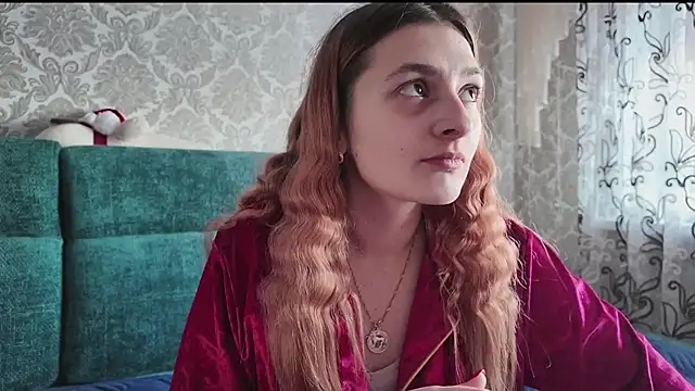 Snapshot of SweetLiaison chatting on 02-17-26, 02:03 SweetLiaison online show from 02-17-26, 02:03