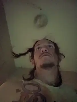 Snapshot of White_chocolate69 chatting on 01-05-26, 08:23 White chocolate69 online show from 01-05-26, 08:23