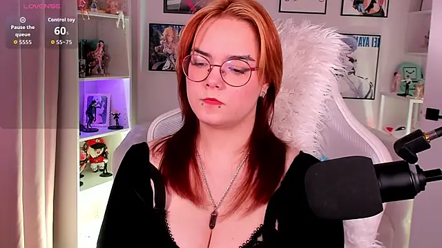 Lily  Evans online show from 03-03-26, 03:46