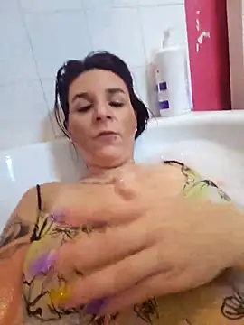 Snapshot of olga_tentation chatting on 11-19-25, 06:57 olga tentation online show from 11-19-25, 06:57