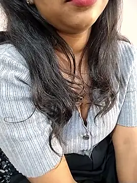 Sexy Divya   online show from 05-20-26, 12:02