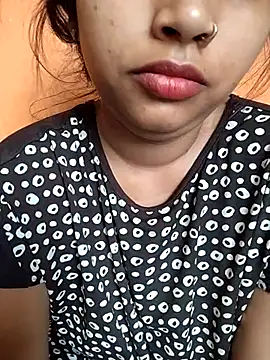 Sexy Divya   online show from 05-19-26, 12:37