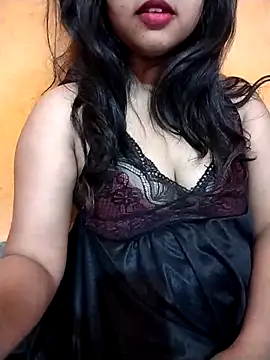 Sexy Divya   online show from 03-25-26, 10:47