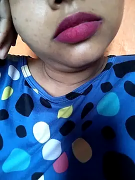 Sexy Divya   online show from 06-30-26, 01:49