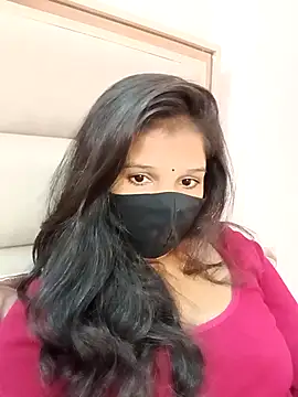 Sexy Divya   online show from 11-17-25, 06:17