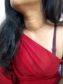 Sexy Divya   online show from 04-30-26, 07:04