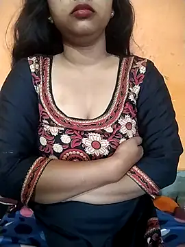 Sexy Divya   online show from 04-22-26, 12:28