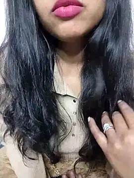 Sexy Divya   online show from 02-06-26, 05:47