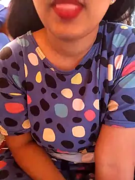 Sexy Divya   online show from 04-20-26, 12:30