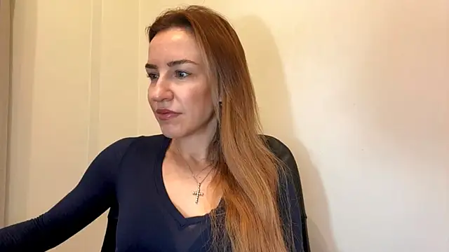 Nyxelia  online show from 12-19-25, 08:27