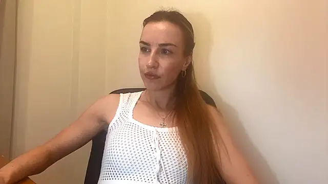 Nyxelia  online show from 12-16-25, 08:29