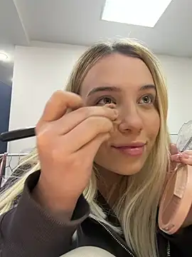 KilianaNoir online show from 02-12-26, 07:30