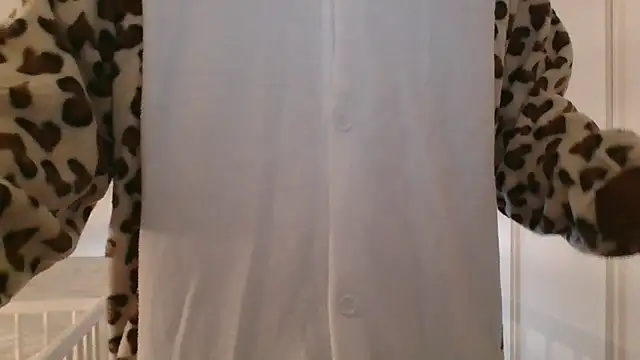 CuteDaddy92 online show from 12-16-25, 09:02