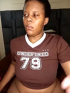 Emmylove-xr25 online show from 05-06-26, 08:46