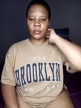 Emmylove-xr25 online show from 02-24-26, 09:37