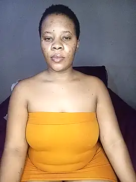 Emmylove-xr25 online show from 02-18-26, 07:06