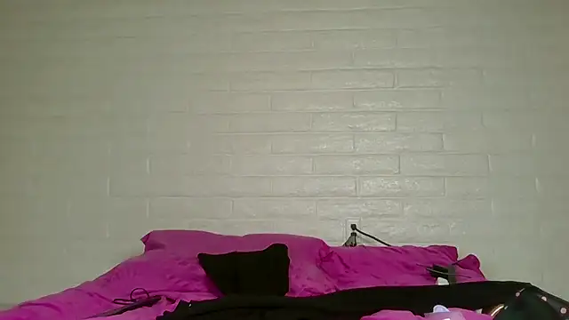 nikkibae33 online show from 03-04-26, 04:31