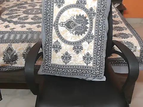 DoremonGirl online show from 12-20-25, 04:26