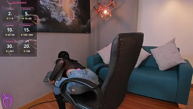 Saara Corraless online show from 11-27-25, 07:25