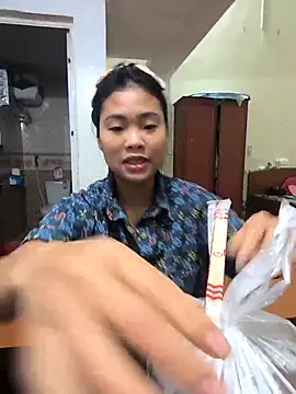 Snapshot of Lynly_k2 chatting on 03-16-26, 01:57 Lynly k2 online show from 03-16-26, 01:57