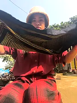 Lynly k2 online show from 01-12-26, 03:57