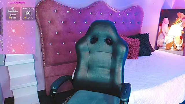 AnnaRouseQueen online show from 11-25-25, 04:13